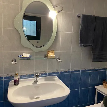 Country House 乡村民宿 *